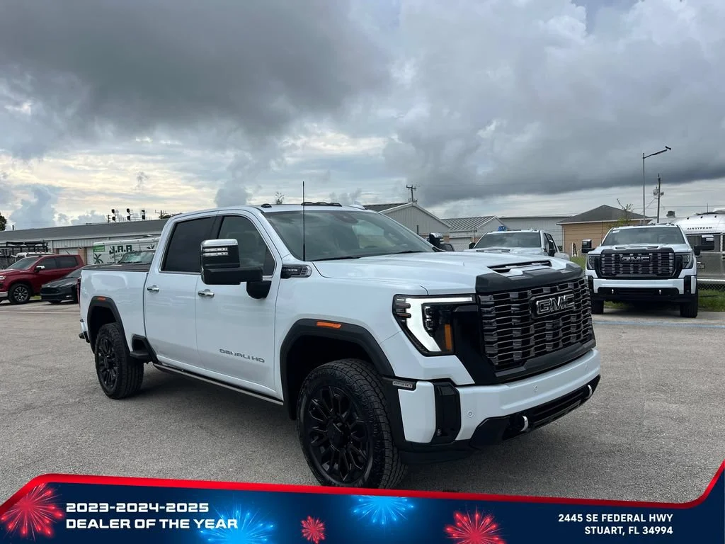 New 2026 Glacier White Tricoat GMC Denali Ultimate image 2
