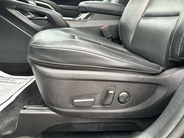 Used 2021 Black Kia S image 16