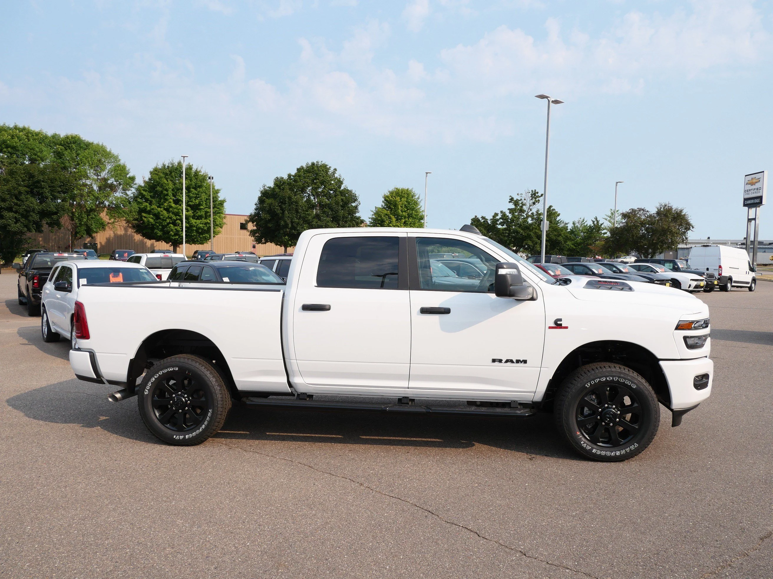 New 2026 Bright White Clear-Coat Exterior Paint RAM Big Horn image 2
