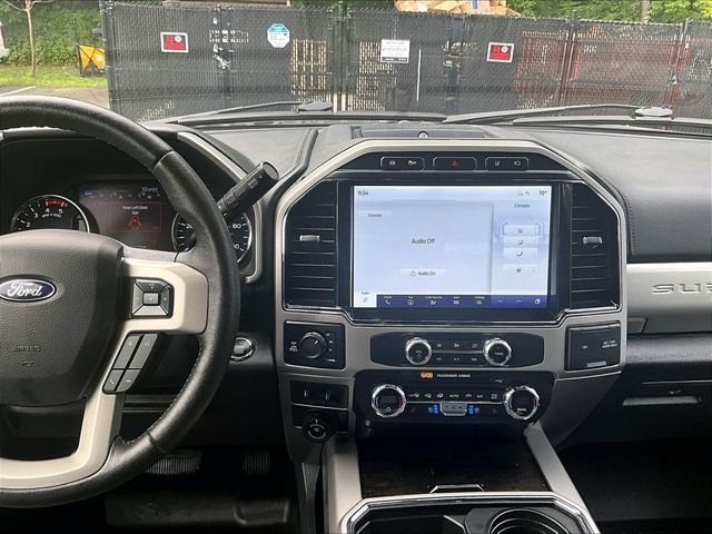Used 2022 Blue Ford Lariat image 6