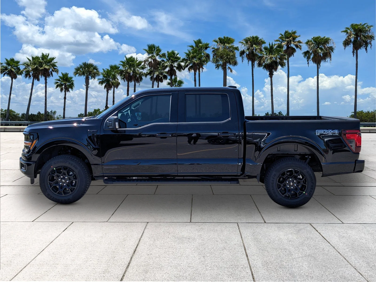 New 2026 Agate Black Metallic Ford XLT image 4