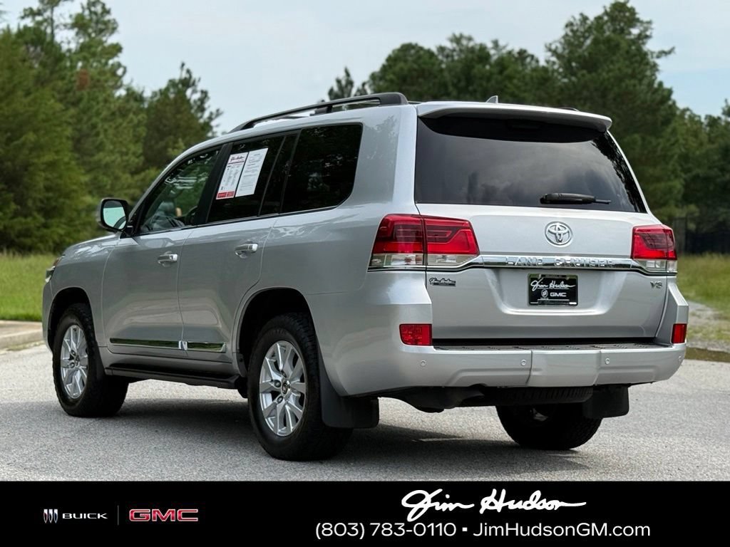 Used 2021 Silver Toyota 4DR 4WD image 13
