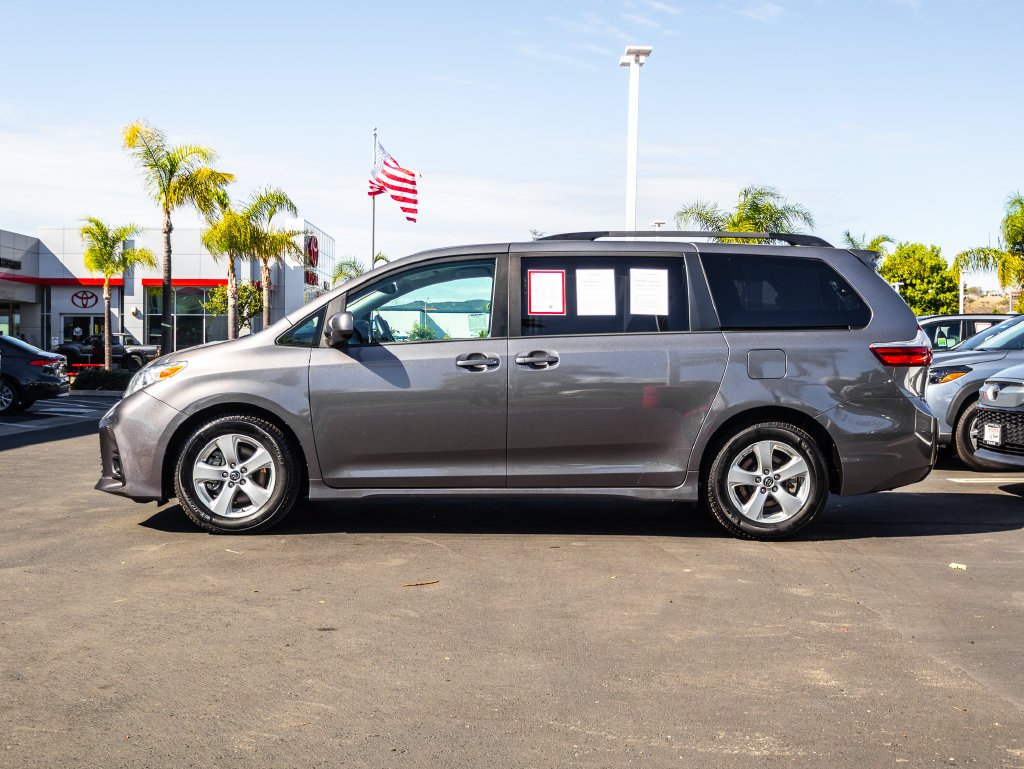 Certified Used 2018 Gray Toyota LE image 5