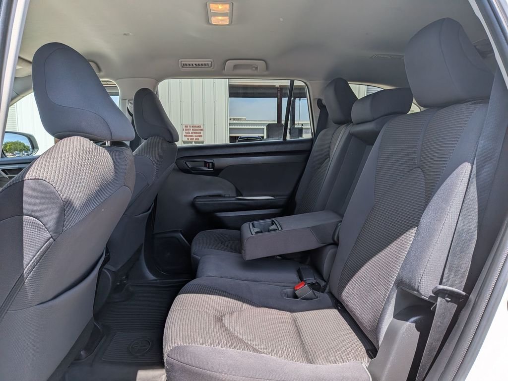 Used 2022 Beige Toyota L image 33