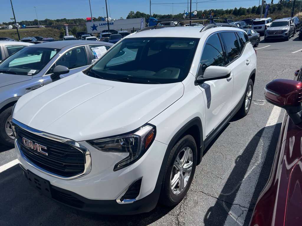 Used 2019 White GMC SLE image 2