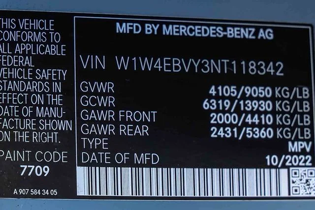 Used 2022 Gray Mercedes-Benz Cargo 144 WB image 25