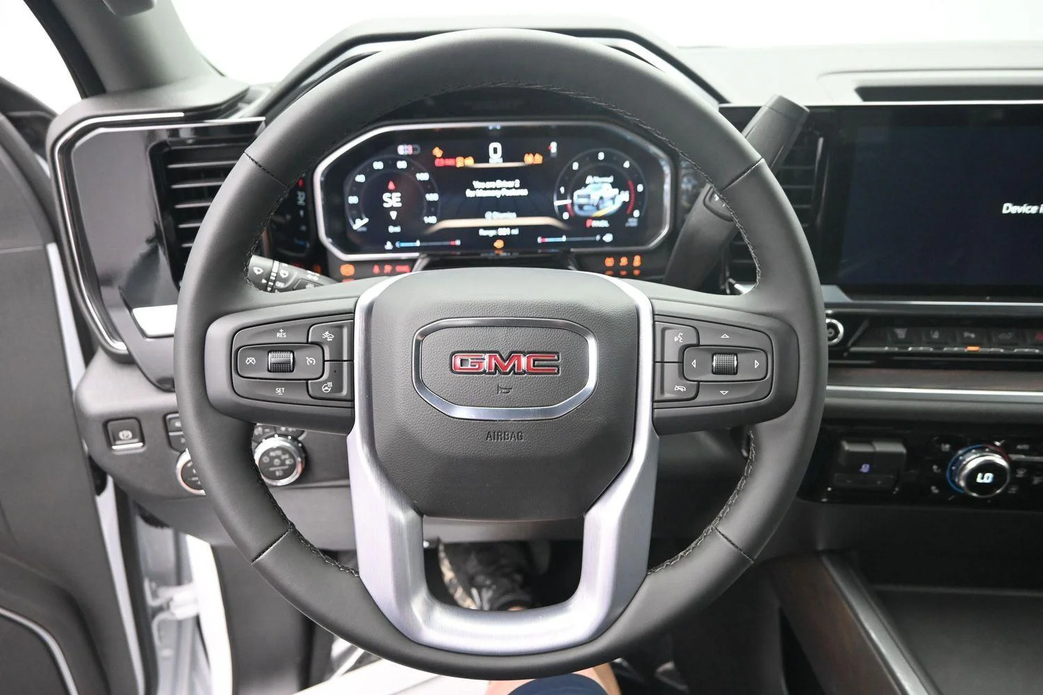 2026 GMC Sierra 2500HD SLT - Photo 29