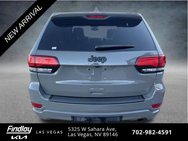 Used 2022 Gray Jeep Laredo X image 6