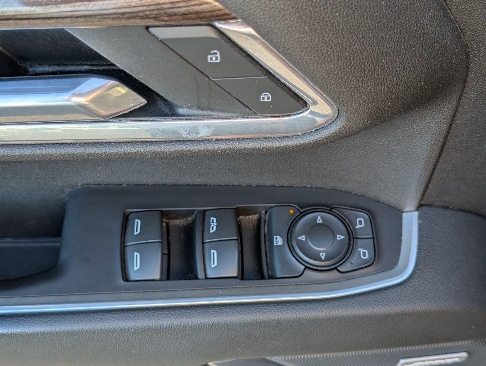 Used 2022 Sand Dune Metallic Chevrolet LT Trail Boss image 19