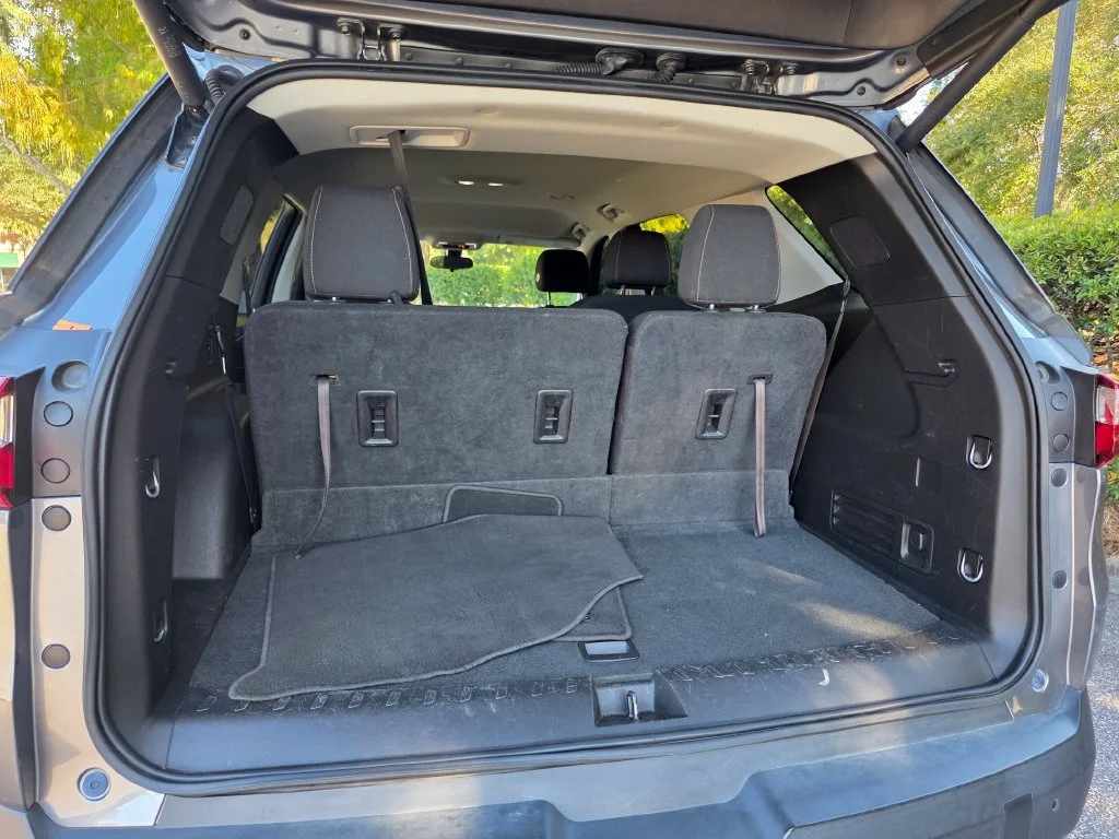 Used 2019 SATIN STEEL METALLIC Chevrolet LT Cloth image 33