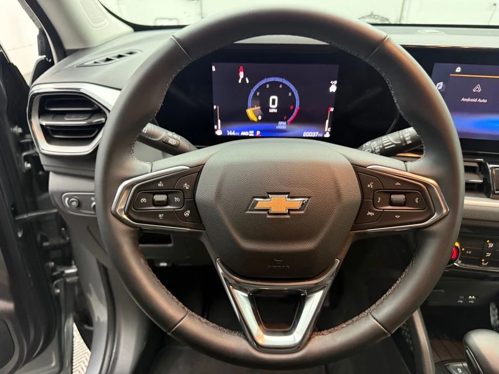 Used 2024 Gray Chevrolet LT image 19