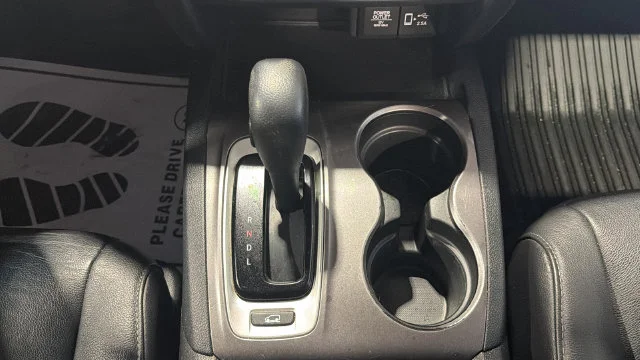 Used 2020 Black Honda EX-L image 20