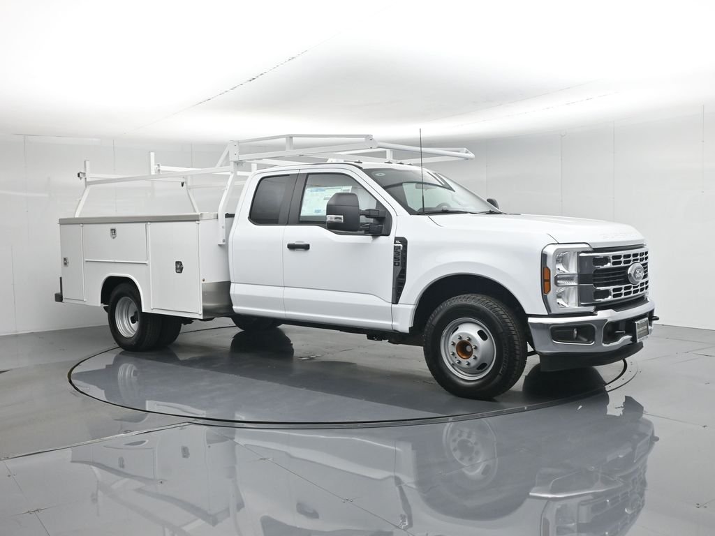 New 2026 Oxford White Ford XL image 30