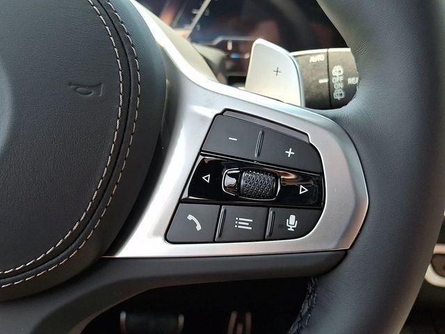 New 2027 Brooklyn Grey Metallic BMW xDrive40i image 19