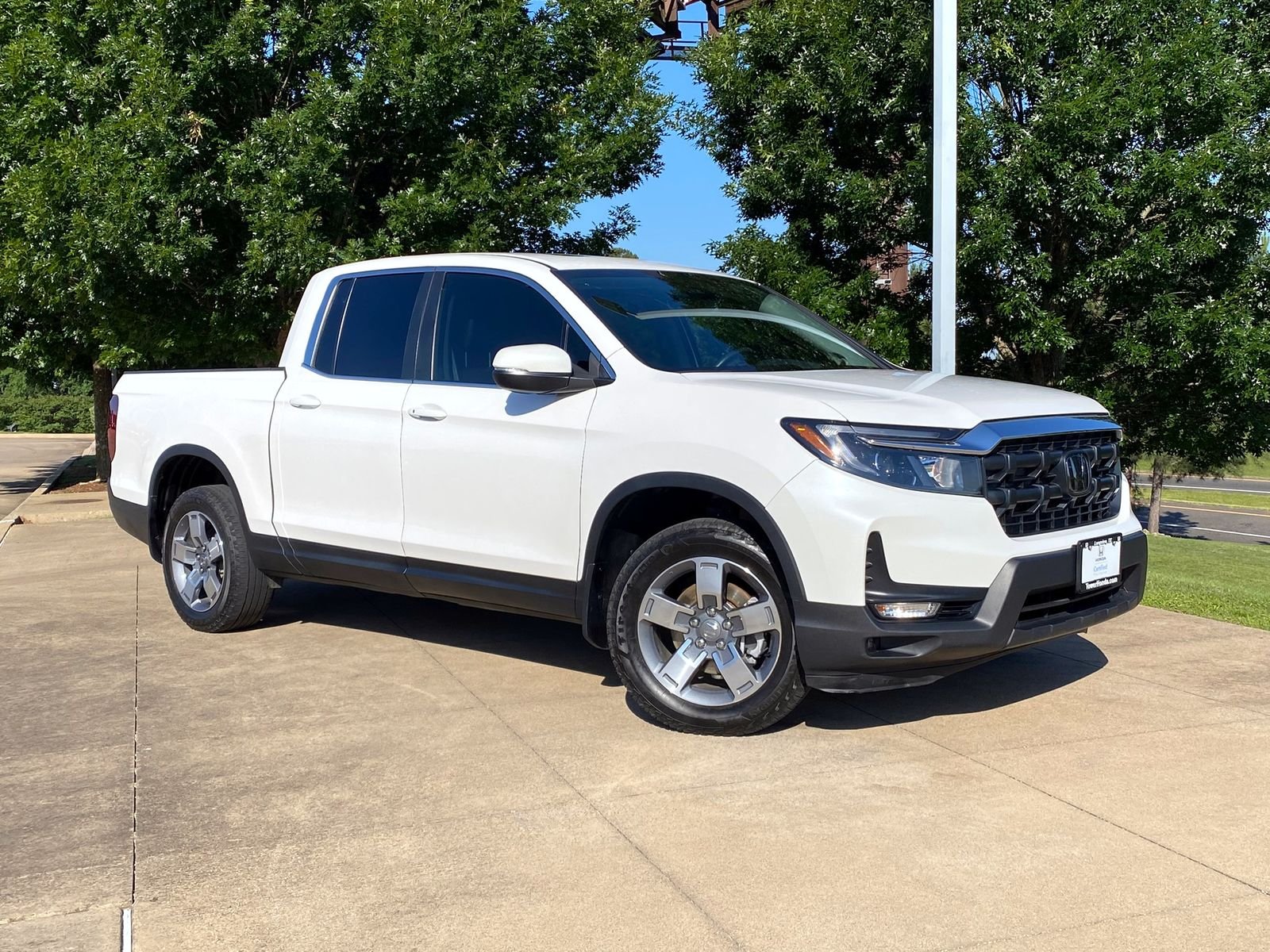 2025 Honda Ridgeline RTL AWD's photo