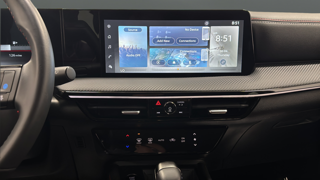 Used 2025 Super Black Nissan SR image 12