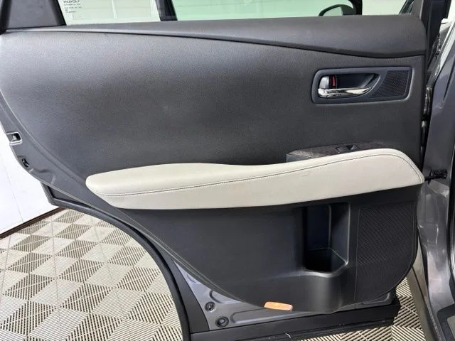 Used 2015 Gray Lexus 350 image 21