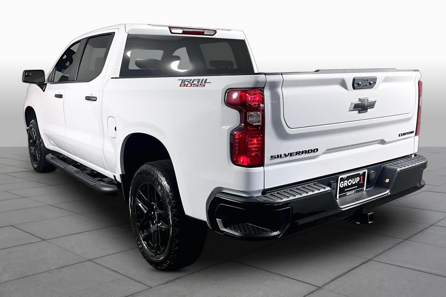 2024 Chevrolet Silverado 1500 Custom - Photo 21