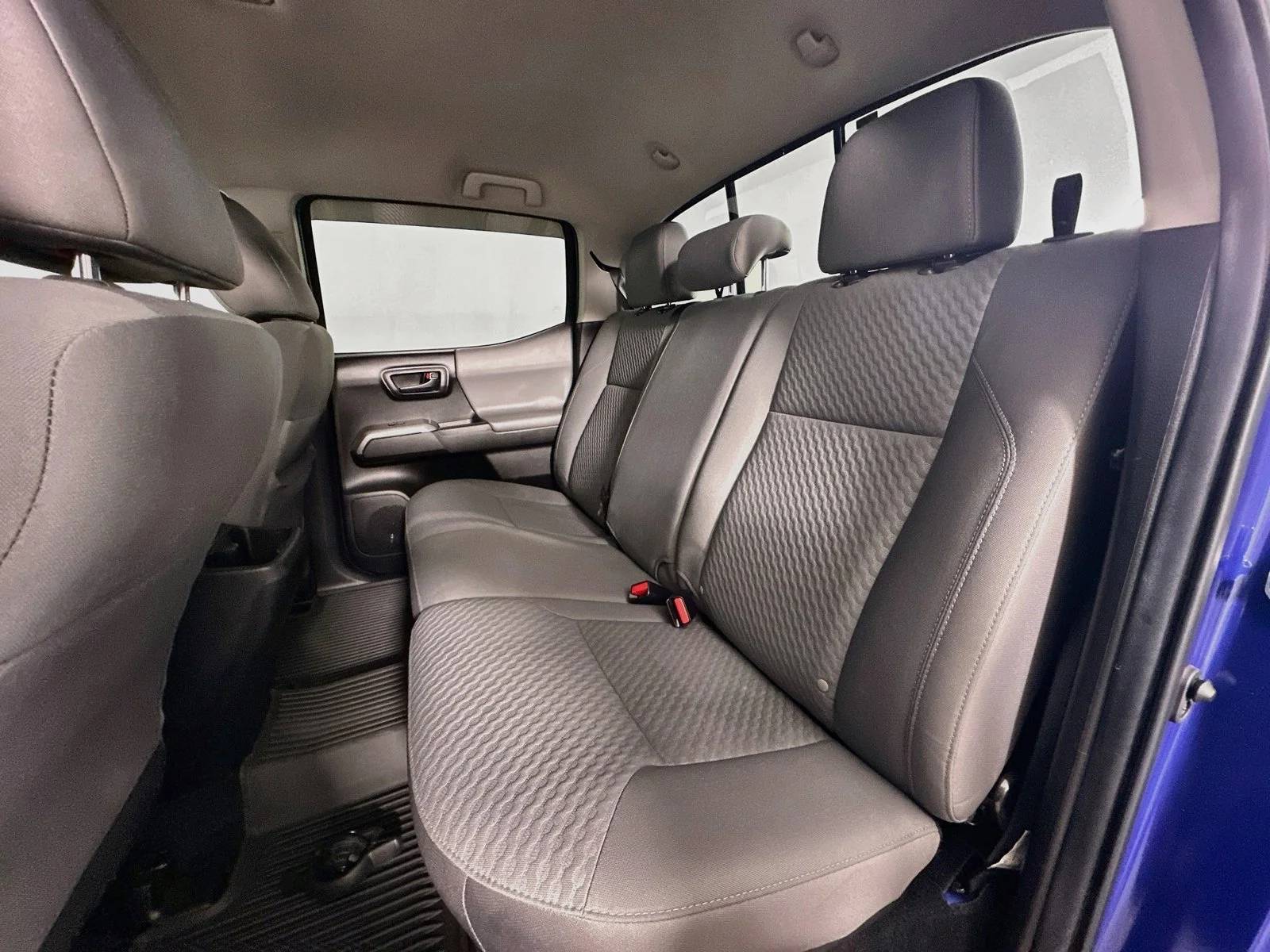 Certified Used 2022 Blue Toyota SR5 image 22