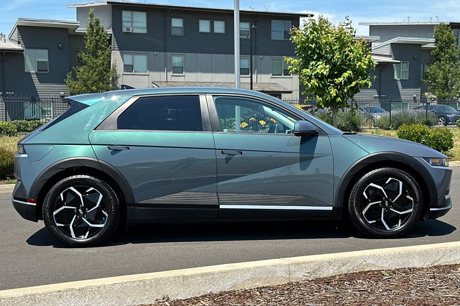 Used 2024 Hyundai IONIQ 5 SEL with VIN KM8KN4DE1RU276650 for sale in Eugene, OR
