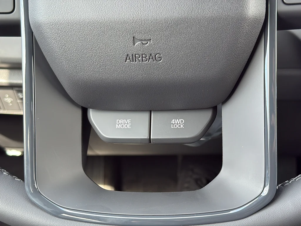 New 2027 Ivory Silver Kia LX image 17