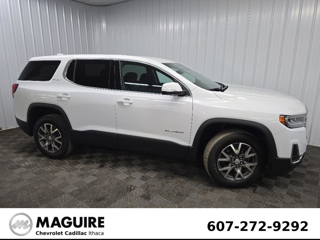 Used 2023 White GMC SLE image 1
