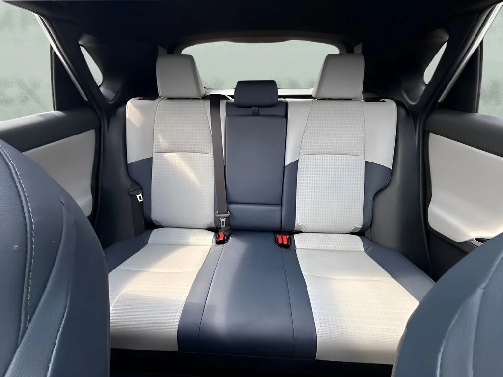 Used 2023 White Subaru Touring image 7
