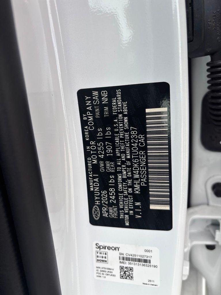 New 2026 White Hyundai Sedan image 20
