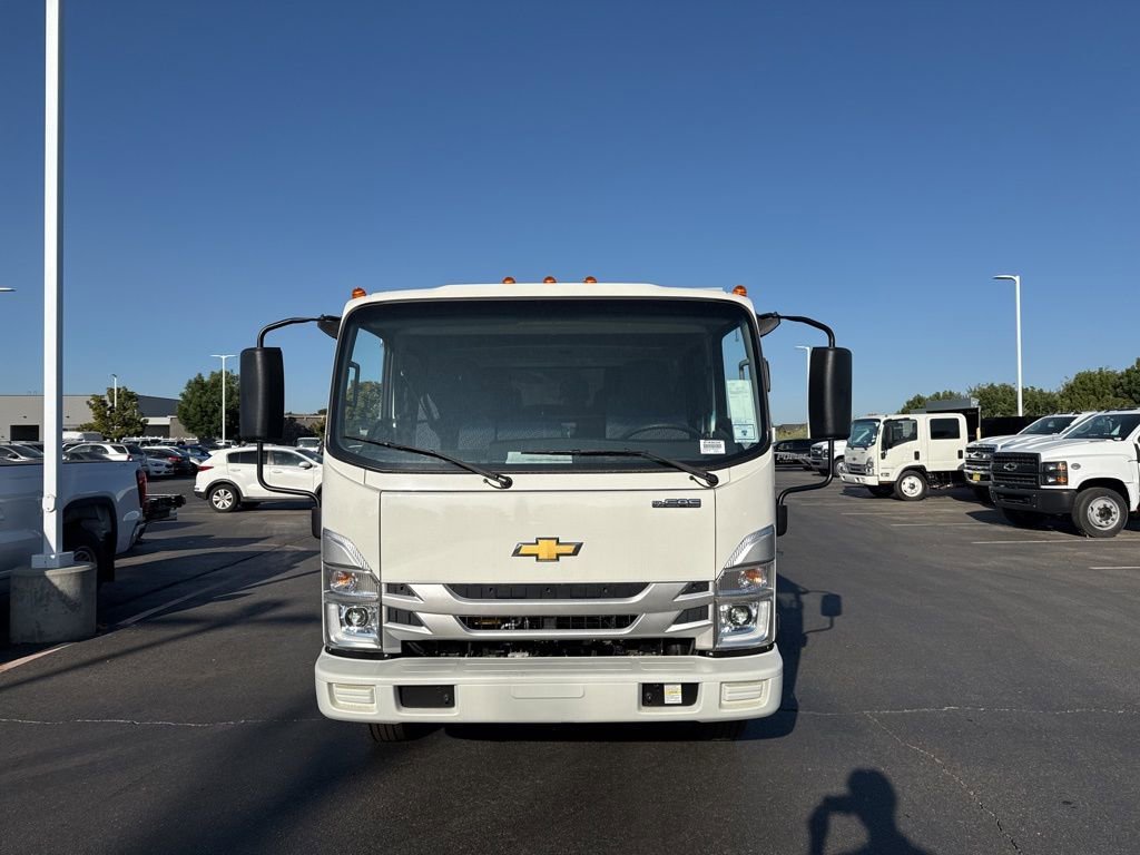 New 2026 Arc White Chevrolet  image 18