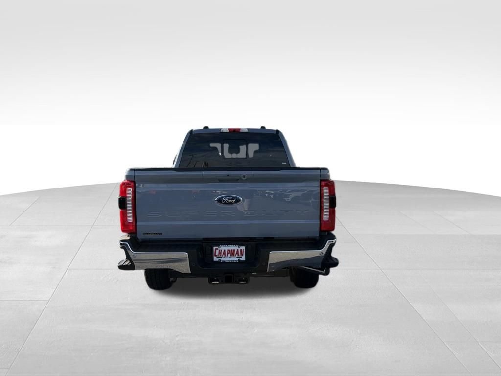 New 2026 Glacier Gray Metallic Tri-Coat Ford F-250® Lariat® image 18