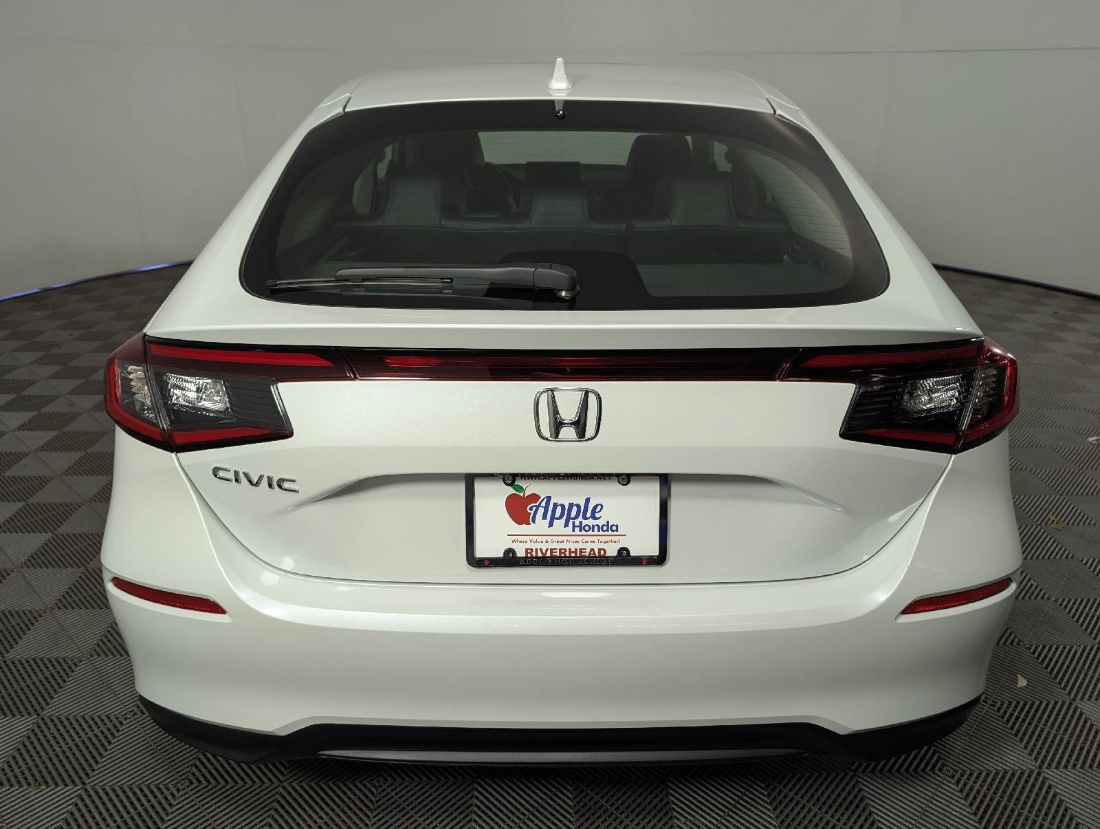 2024 Honda Civic Hatchback EX-L - Photo 38