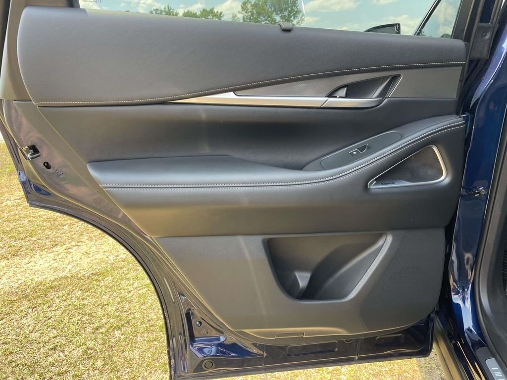 Used 2026 Blue INFINITI LUXE image 11