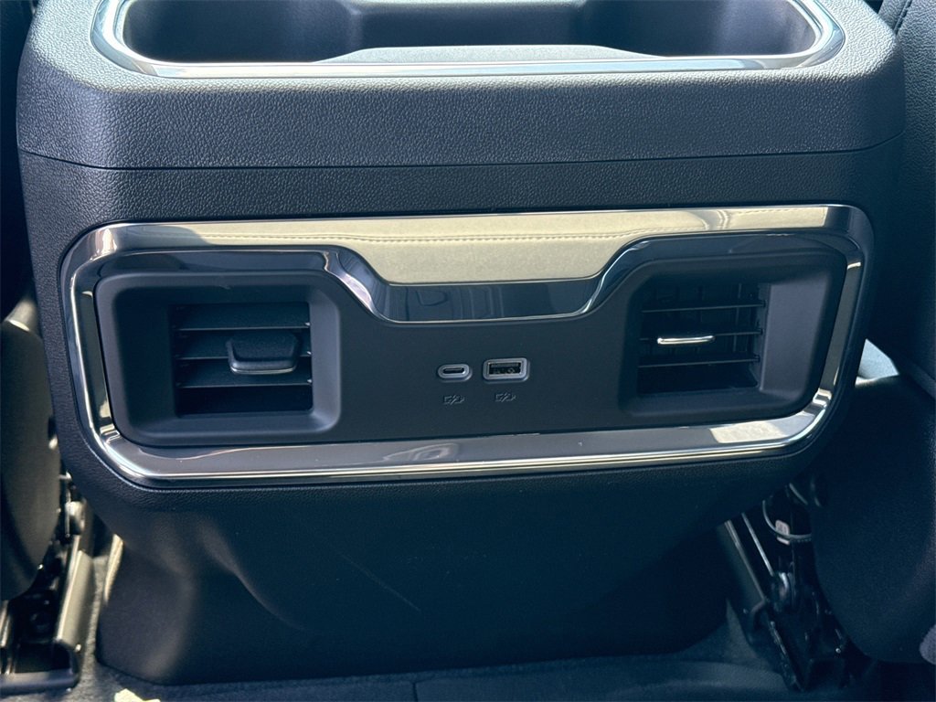 2026 GMC SIERRA - Image 30