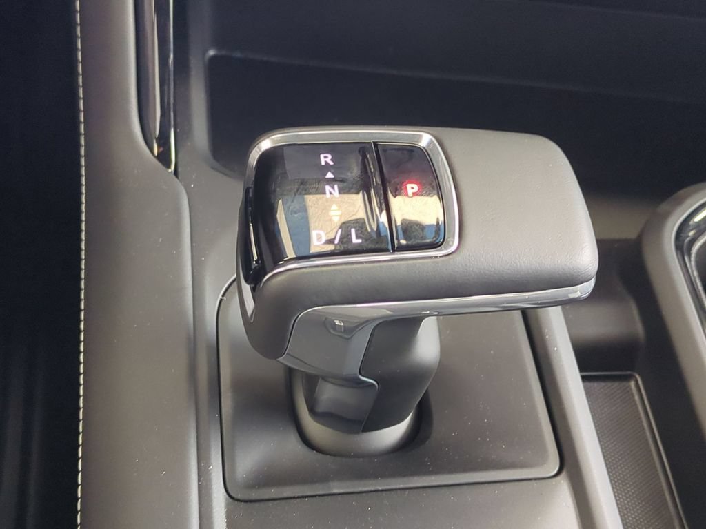 2026 GMC Sierra 1500 AT4X - Photo 17