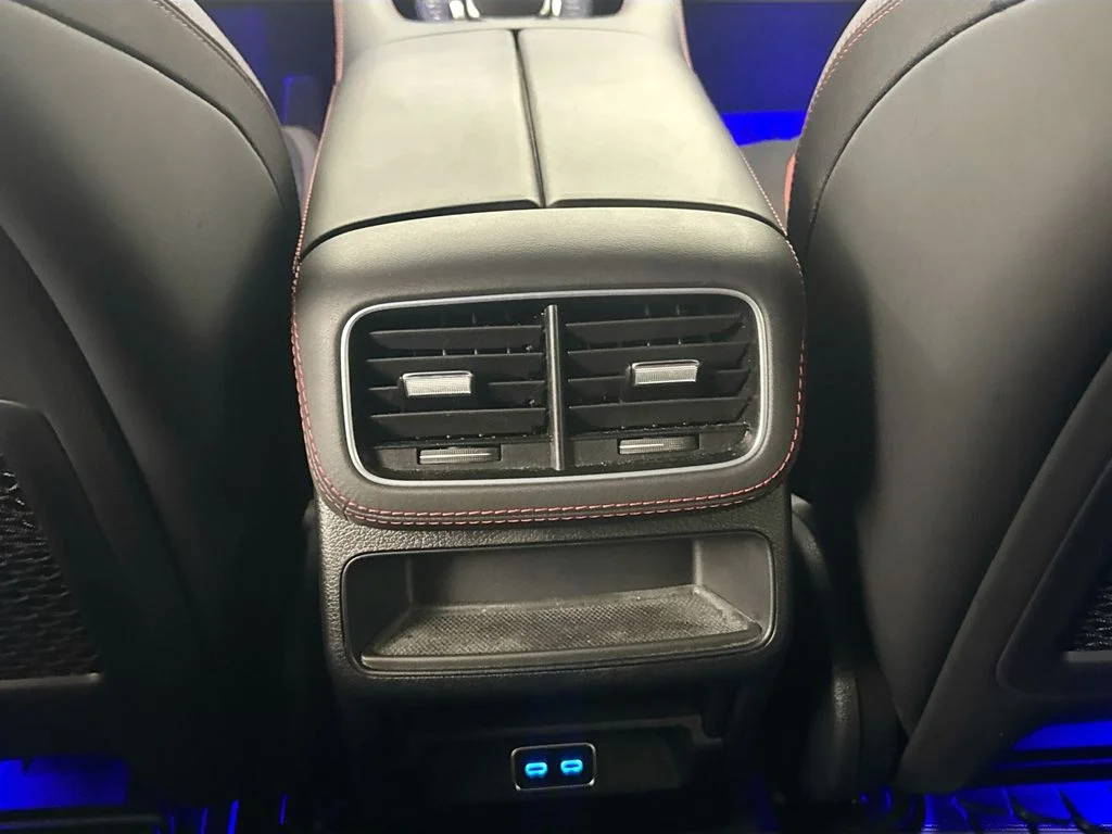 Used 2024 Selenite Gray Metallic Mercedes-Benz GLE 63 S AMG® image 28
