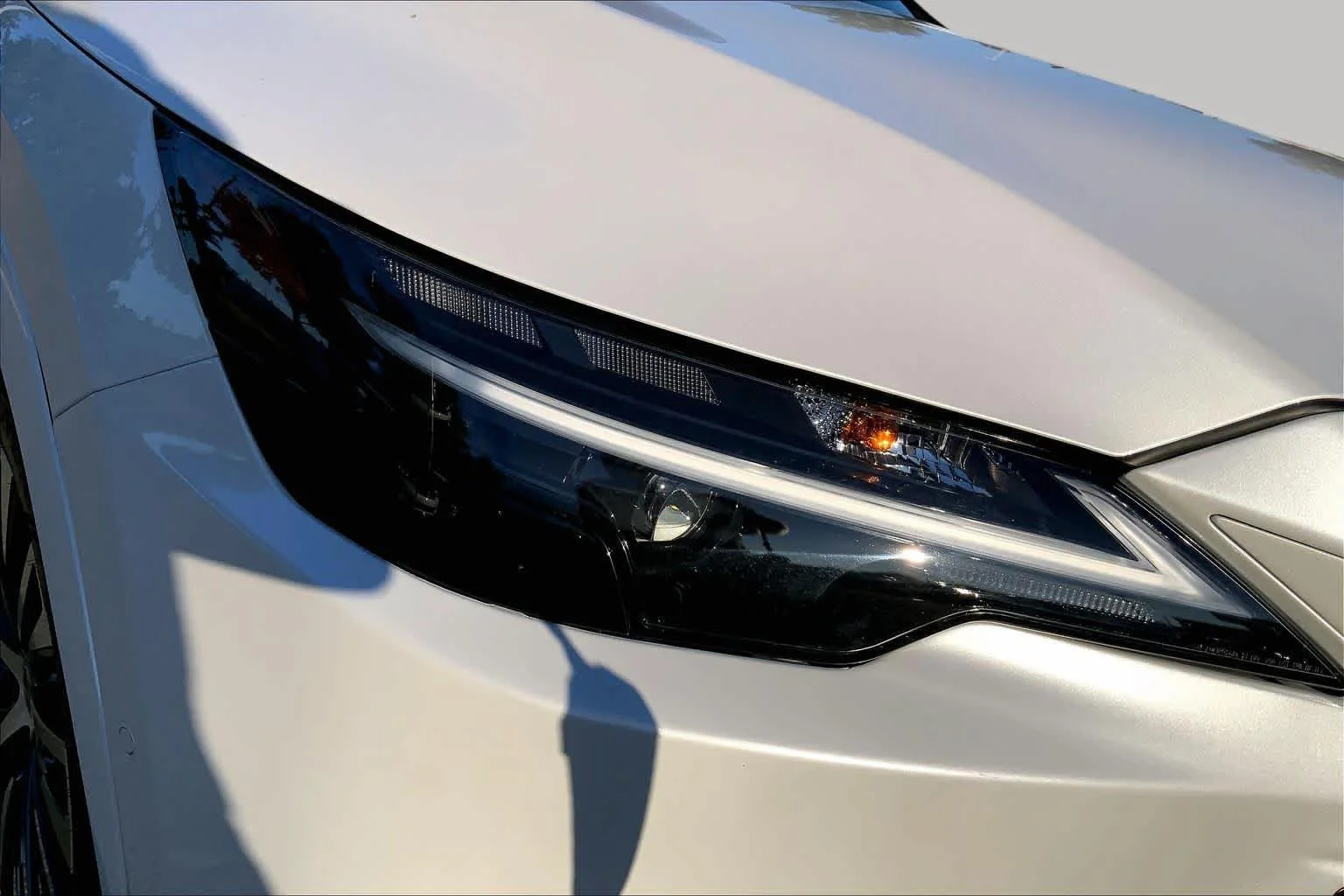 Used 2026 Eminent White Pearl Lexus Premium+ image 28