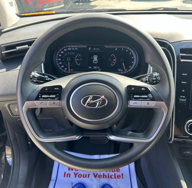 Used 2022 Black Hyundai SEL image 13