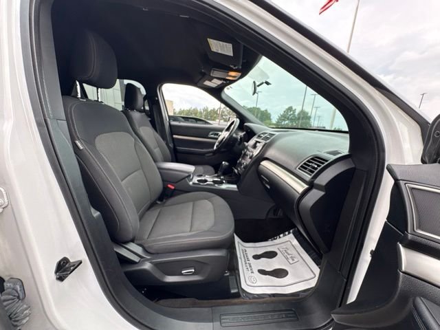 Used 2018 Oxford White Ford XLT image 20