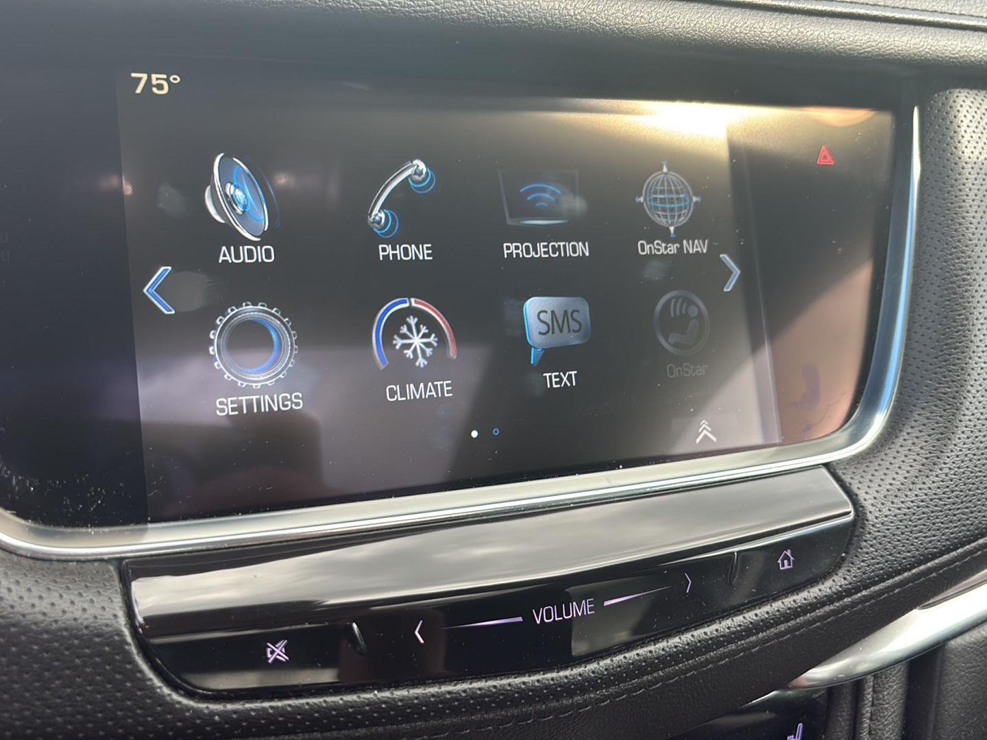 Used 2019 Radiant Silver Metallic Cadillac Luxury AWD image 13