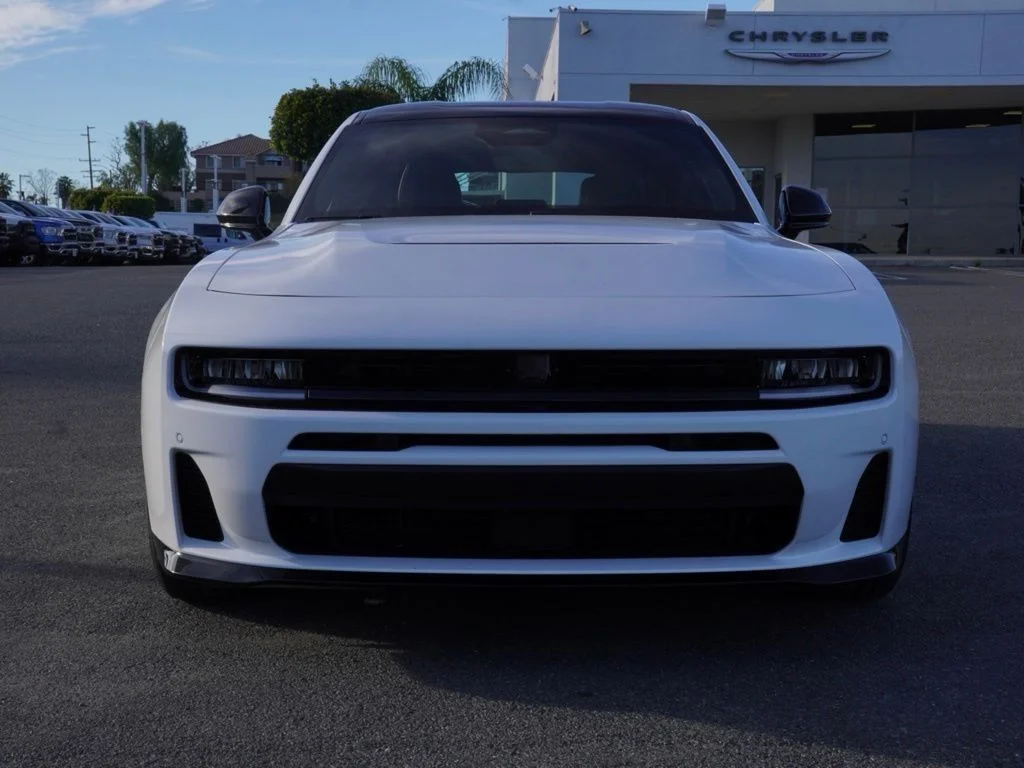 New 2026 White Knuckle Exterior Paint Dodge R/T Scat Pack image 7