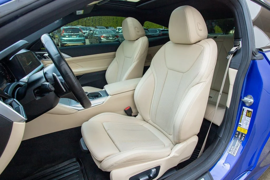 Used 2022 Blue Metallic BMW M440i xDrive image 19