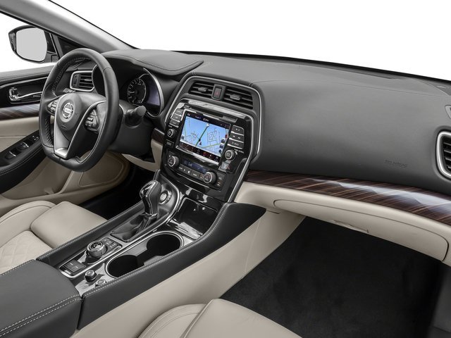 Used 2016 Pearl White Nissan 3.5 Platinum image 19