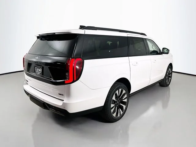 New 2027 Star White Metallic Tri-Coat Ford Platinum image 7