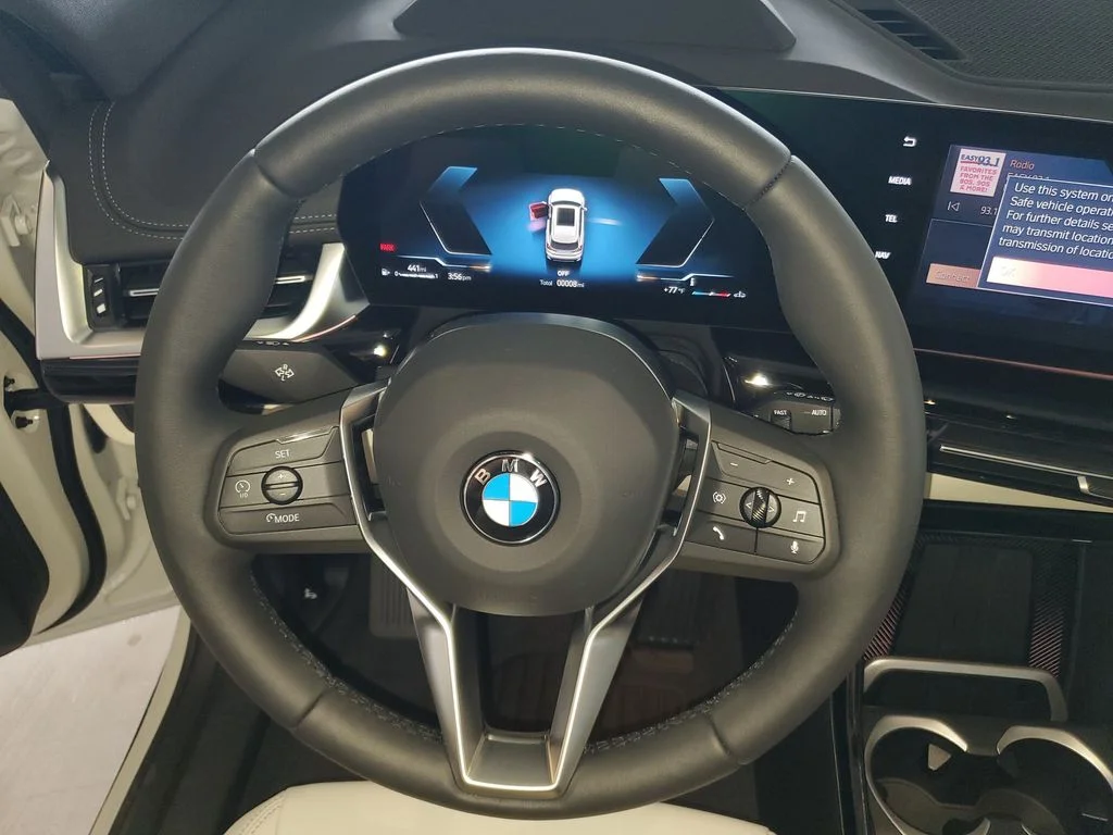 New 2027 Alpine White BMW xDrive28i image 18