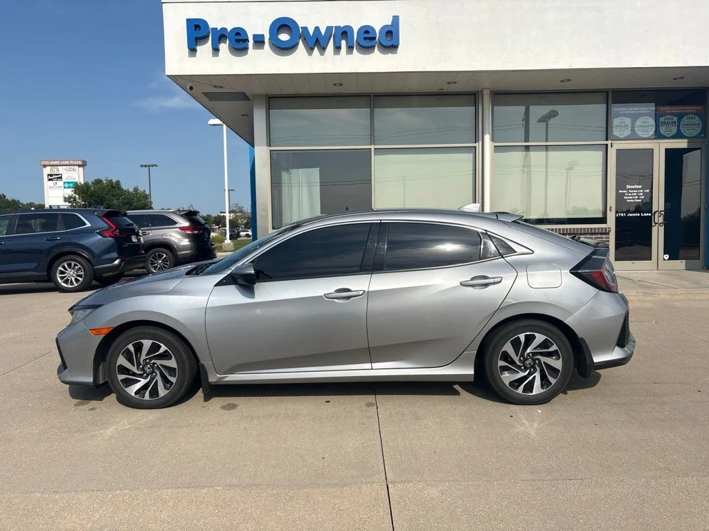 Used 2018 Silver Honda LX image 8
