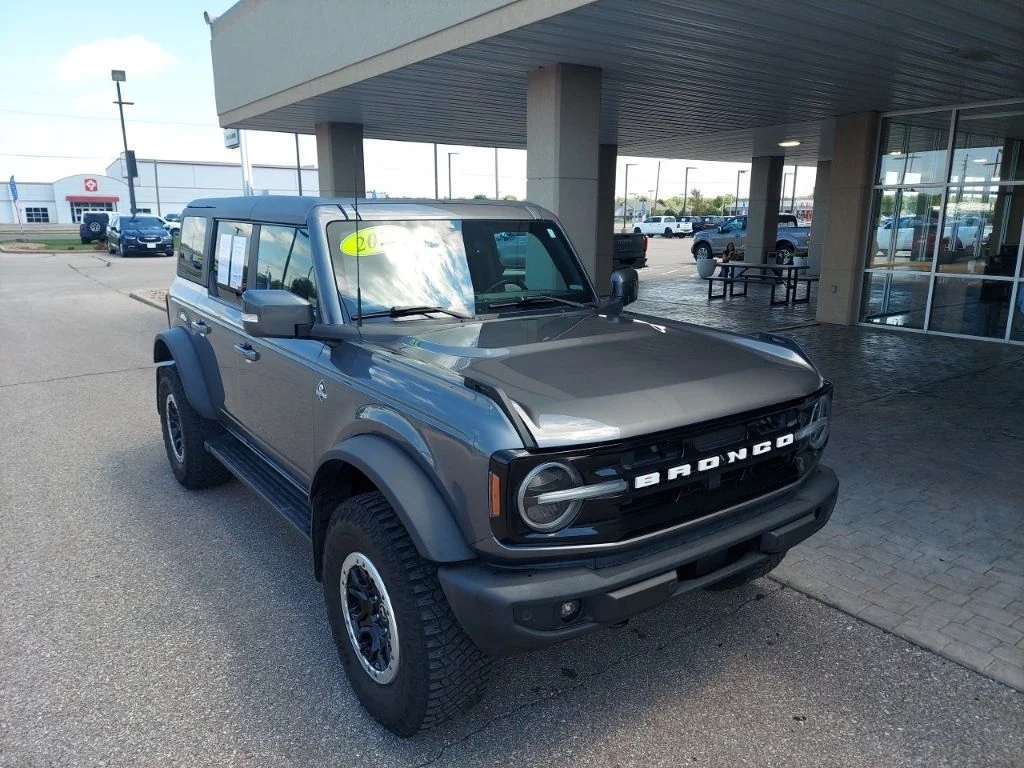 2021 Ford Bronco Outer Banks Advanced 4x4's photo