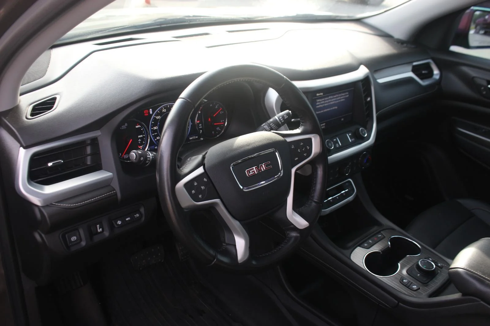 Used 2020 SMOKEY QUARTZ METALLIC GMC SLT image 17