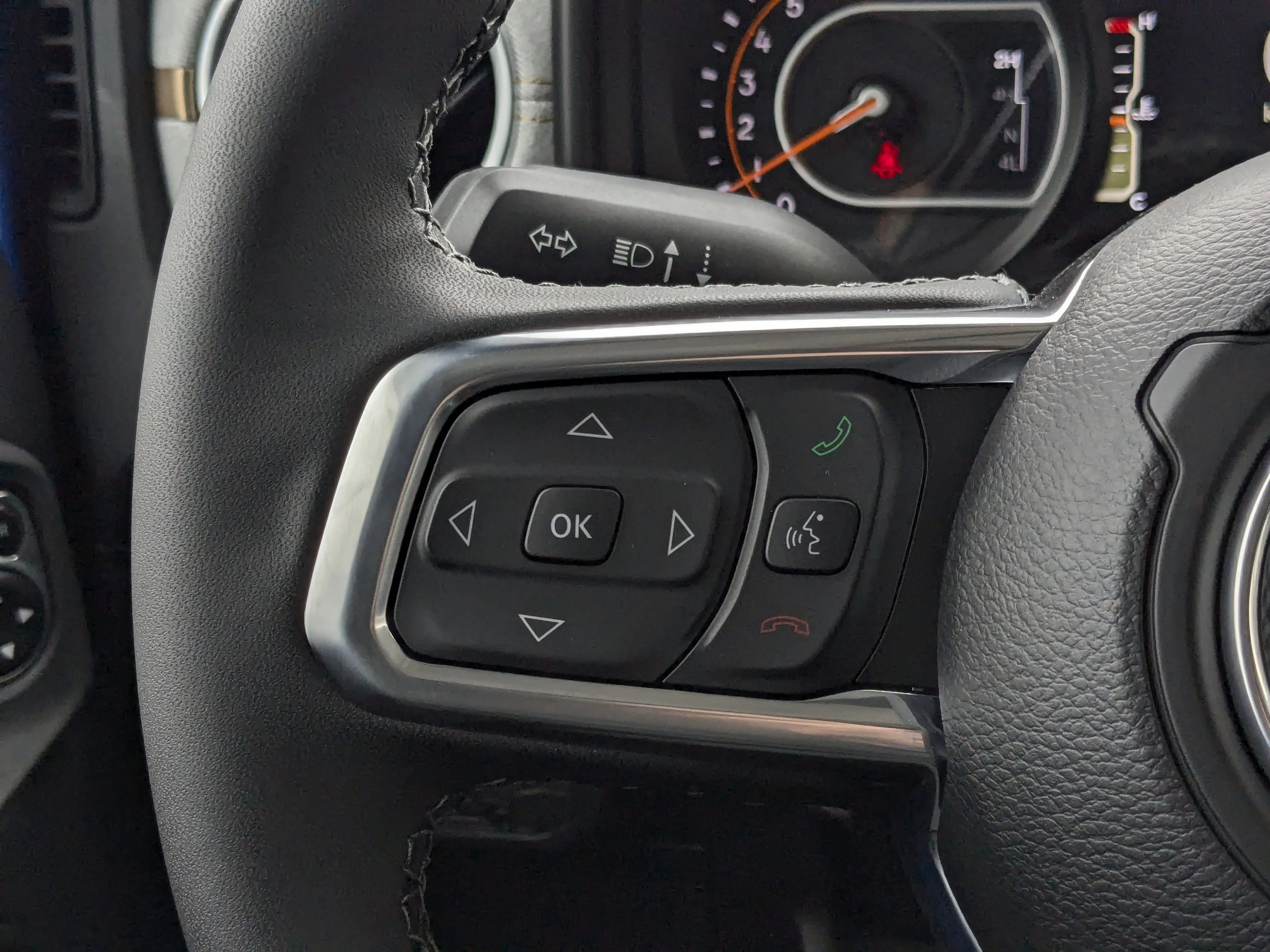 New 2025 Blue Jeep Sahara - - Adaptive Cruise - 12.3inch display - Blind Spot Mon - Body Color 3 Piece HT & Tons More! image 15