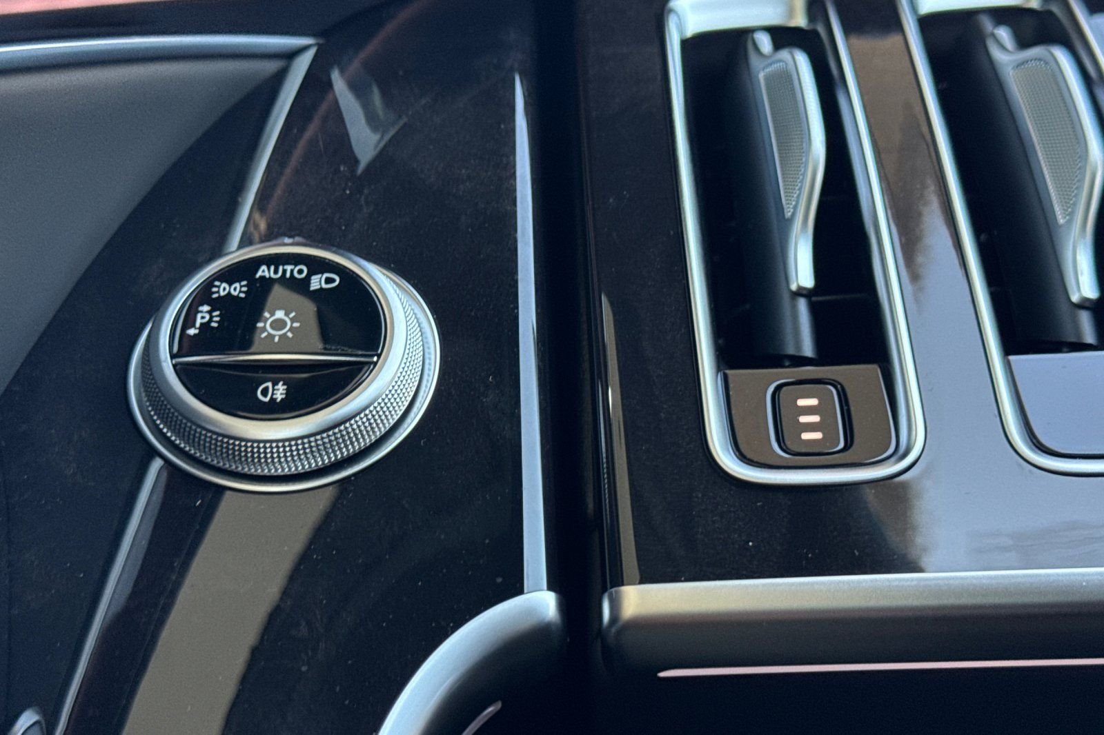 2026 Mercedes-Benz S-Class S 580 - Photo 30