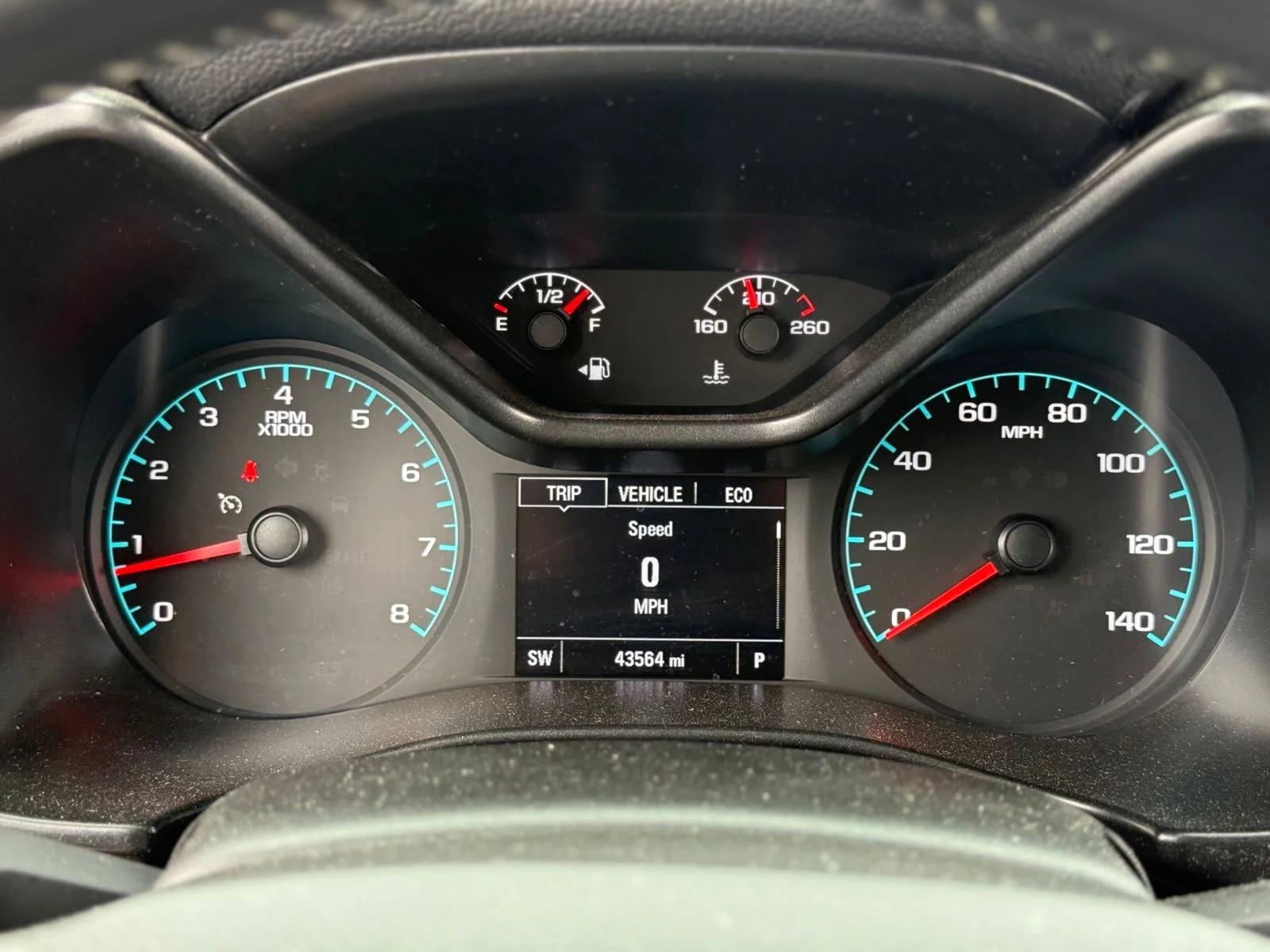 Used 2022 Beige GMC Elevation image 27